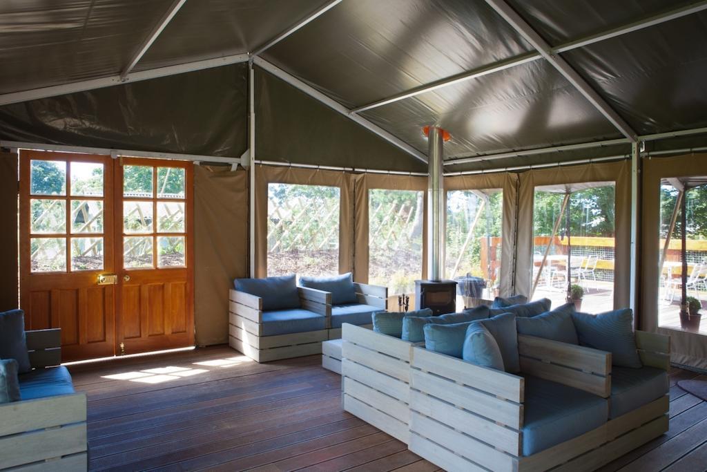 Hotel Durrell Wildlife Camp à Trinity Extérieur photo